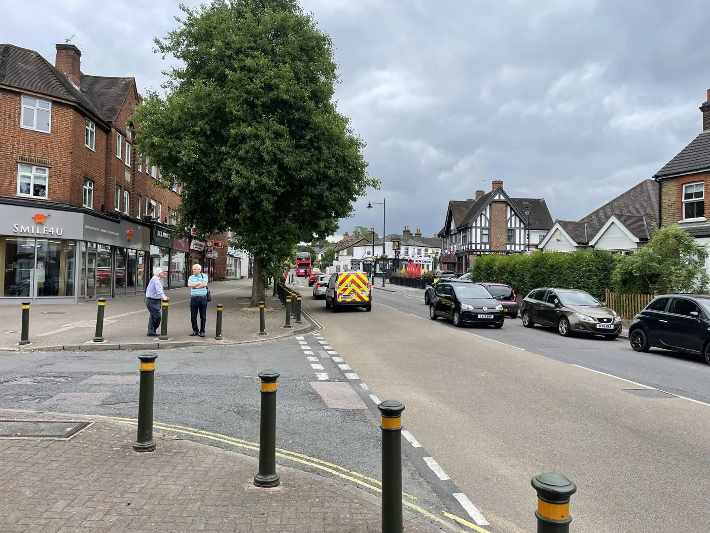 Green Lane, Chislehurst, looking towards the Gordon Arms